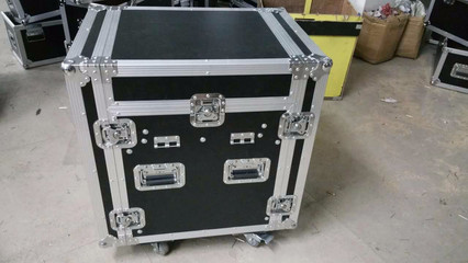 【宏燊機(jī)柜航空箱,專業(yè)制作、平直保證、誠(chéng)信經(jīng)營(yíng)歡迎前來咨詢】?jī)r(jià)格_廠家_圖片 -